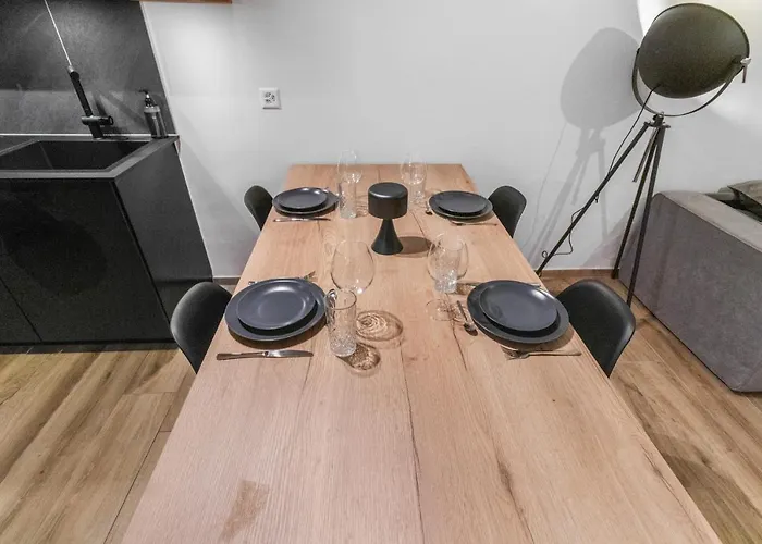 Renove Avec Vue Panoramique Et Sauna סאס פה
