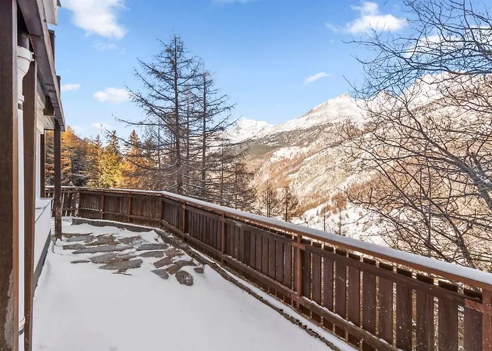 Renove Avec Vue Panoramique Et Sauna סאס פה