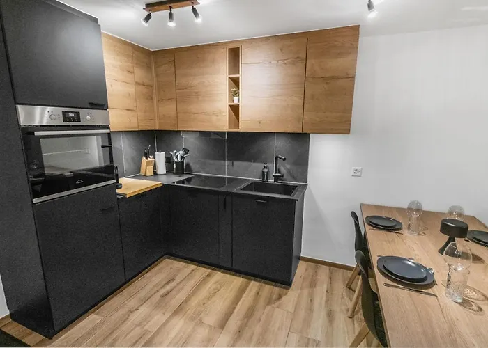 Renove Avec Vue Panoramique Et Sauna דירה סאס פה